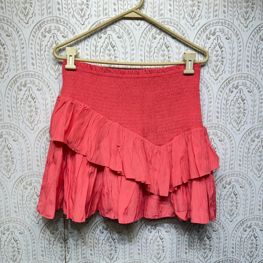 DO+BE Mini Skirt Womens L Coral‎ Smocked Ruffle Tiered Asymmetrical Y21542